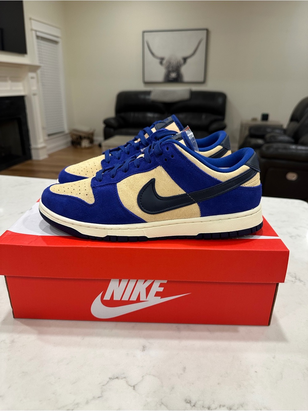 Nike Dunk Low LX- dead stock